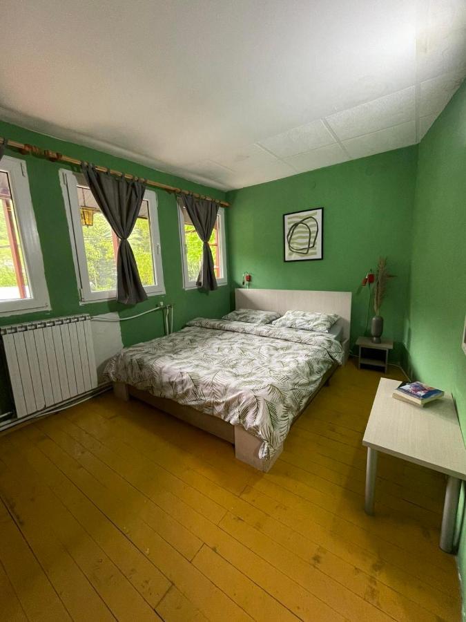 Vertical Hostel Маврово Екстер'єр фото