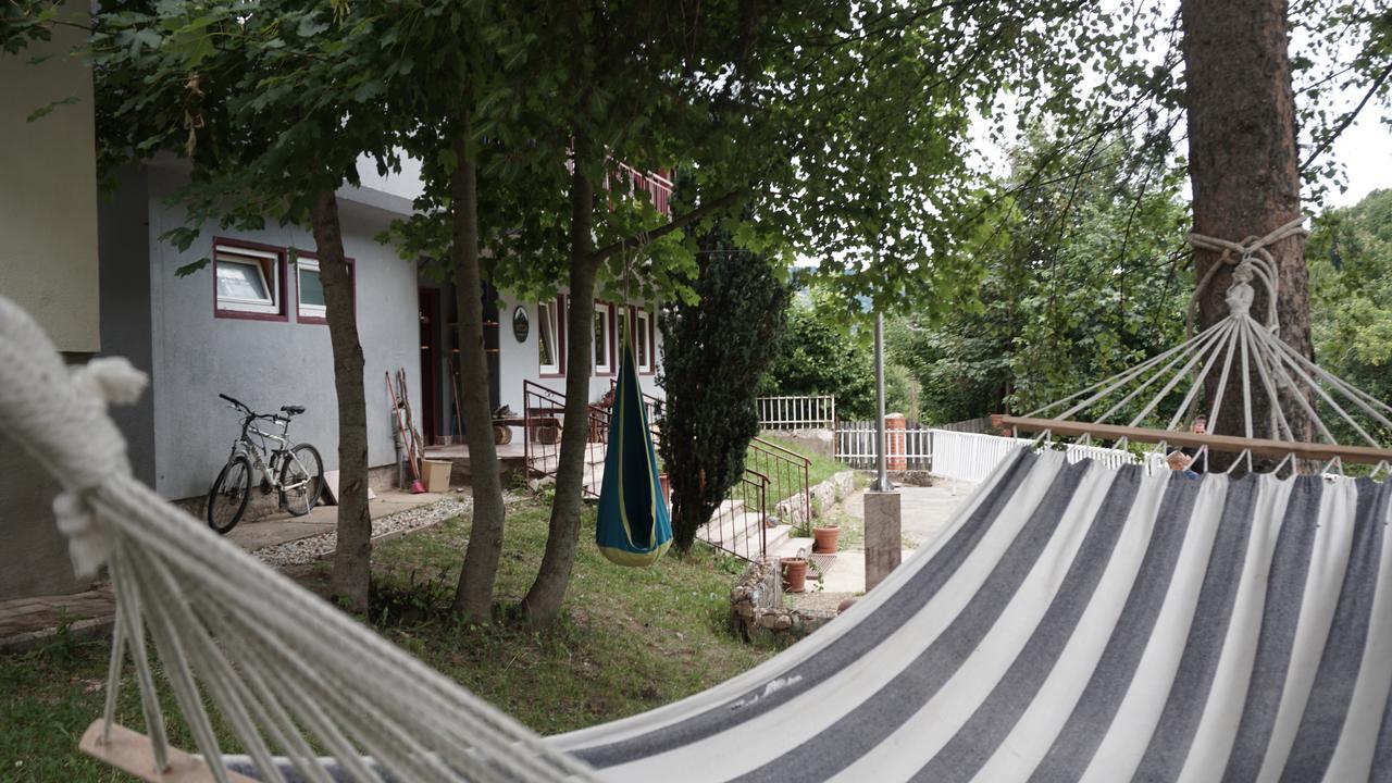 Vertical Hostel Маврово Екстер'єр фото